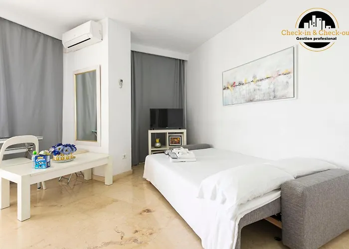 Castillo Santa Clara 1º Linea El Trasval Torremolinos