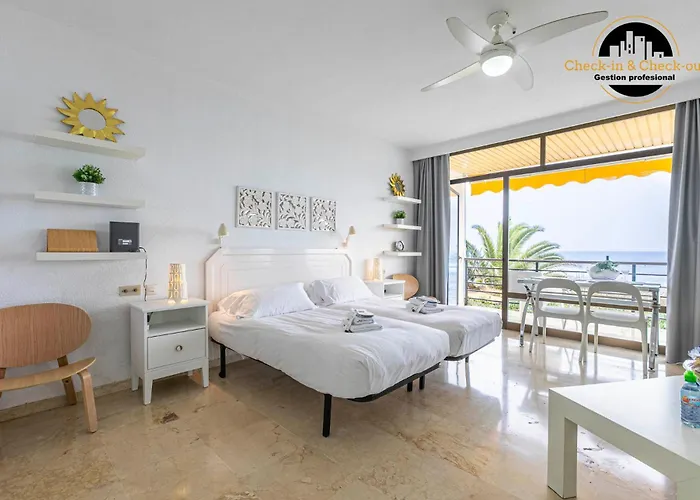 Castillo Santa Clara 1º Linea El Trasval Lejlighed