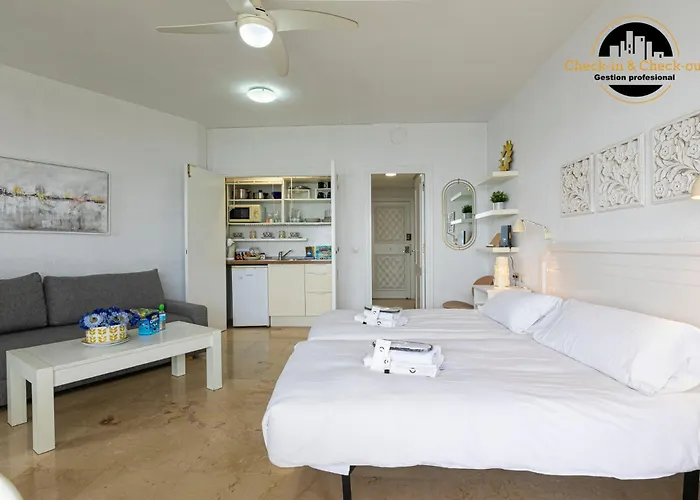 Castillo Santa Clara 1º Linea El Trasval Appartamento *